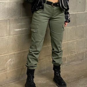 On sale, pocket pants zip detail mid waist